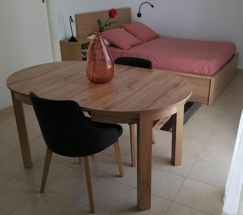 Estudio 52 Malaga Centrico Parking Gratuito Apartment Luaran gambar