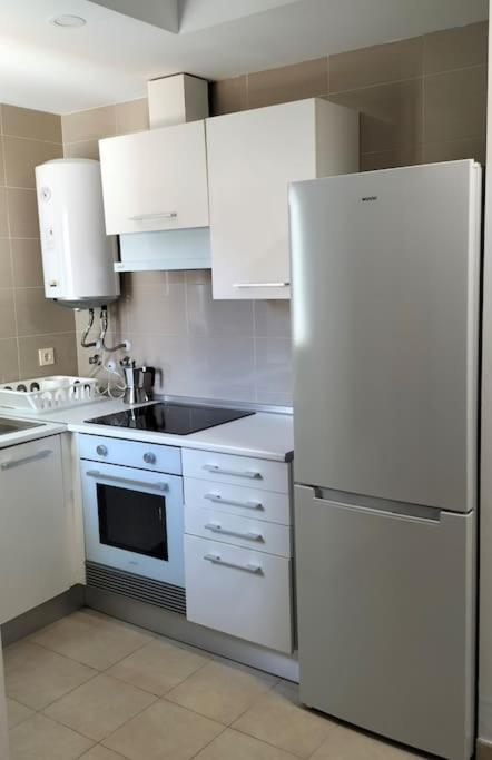 Estudio 52 Malaga Centrico Parking Gratuito Apartment Luaran gambar