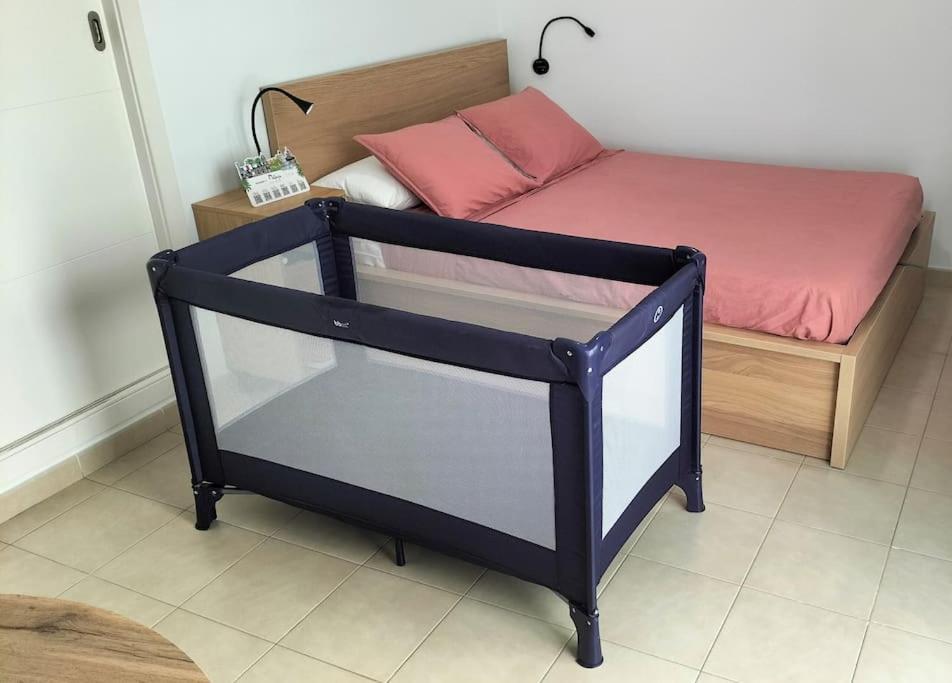 Estudio 52 Malaga Centrico Parking Gratuito Apartment Luaran gambar