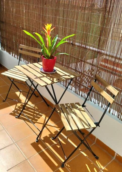 Estudio 52 Malaga Centrico Parking Gratuito Apartment Luaran gambar